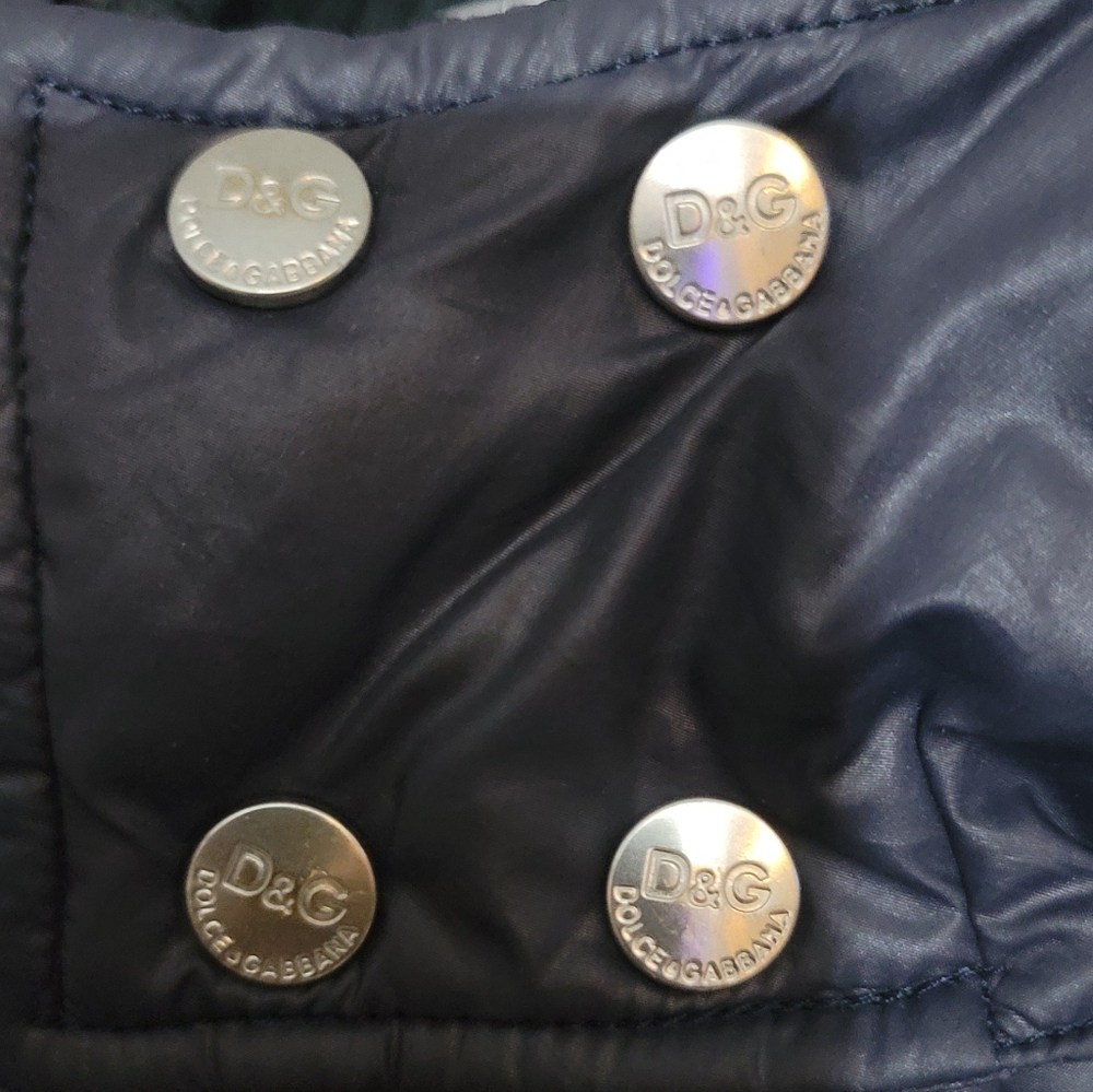 D&G puffer jacket - Picture 7 of 11
